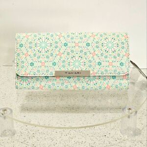 Tahari full sized wallet. Beautiful colors, tons of pockets. NWT